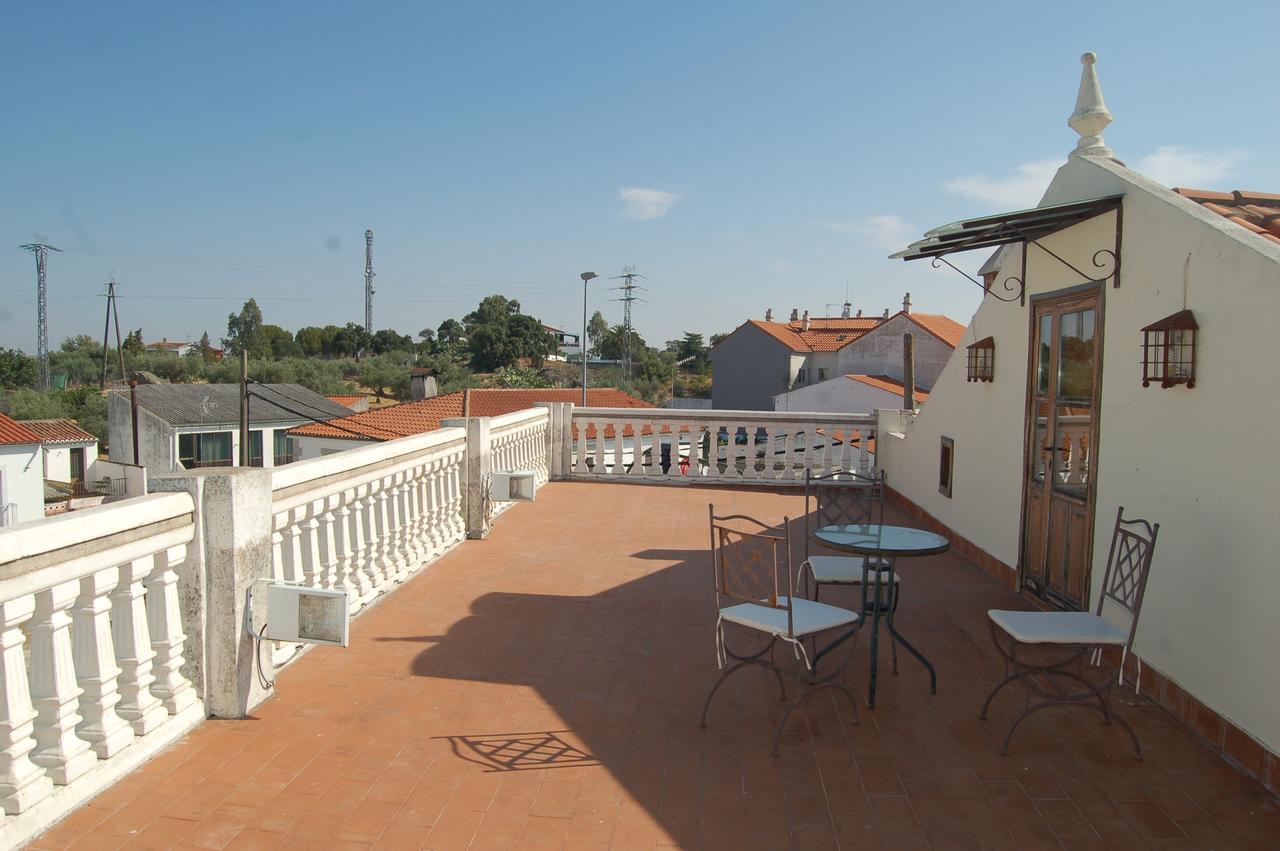 Hotel Rural Villa Matilde Мальпартида-де-Касерес Экстерьер фото
